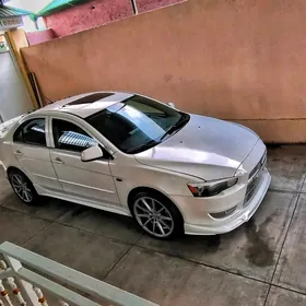 Mitsubishi Lancer 2010
