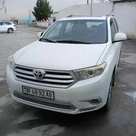 Toyota Highlander 2013