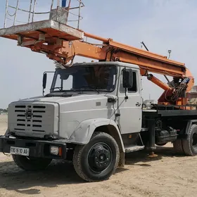 Zil 4331 2005