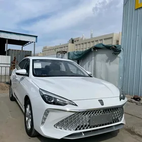 Toyota C-HR 2025