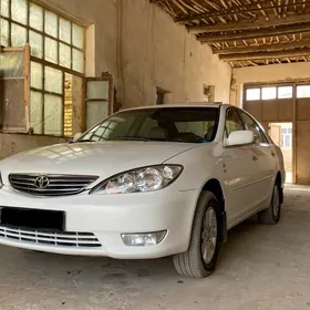 Toyota Camry 2005
