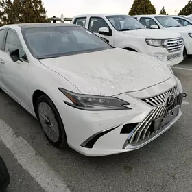Lexus ES 350 2024