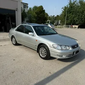 Toyota Camry 2001