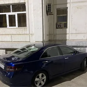 Toyota Camry 2010