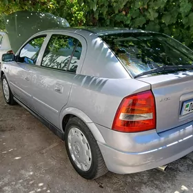 Opel Astra 2001