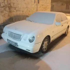 Mercedes-Benz 300E 1998