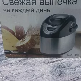 Хлебопечка AKIRA