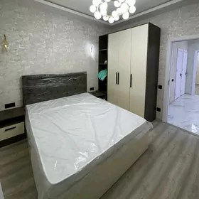 MIR-2/3,3-KOMNAT.KWAR.86m²
