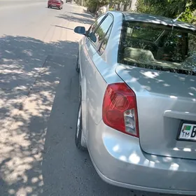 Daewoo Lacetti 2004