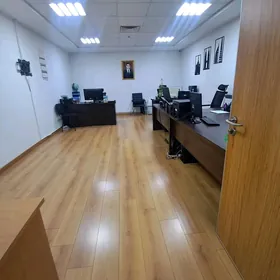 Arenda ofis Cehow telekeciler