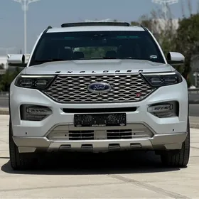 Ford Explorer 2021