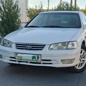 Toyota Camry 1998