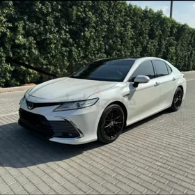 Toyota Camry 2023