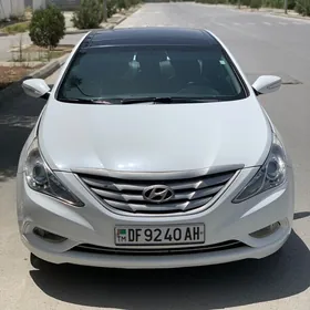 Hyundai Sonata 2012