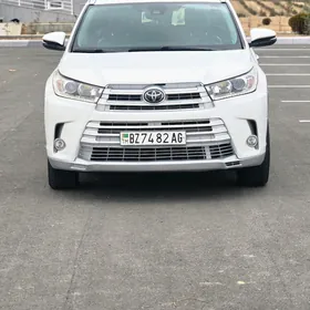 Toyota Highlander 2018