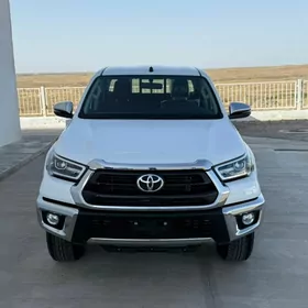 Toyota Hilux 2025