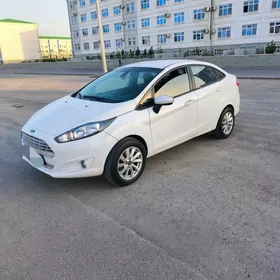 Ford Fiesta 2014