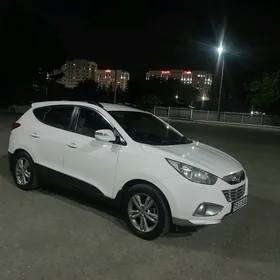 Hyundai Tucson 2011
