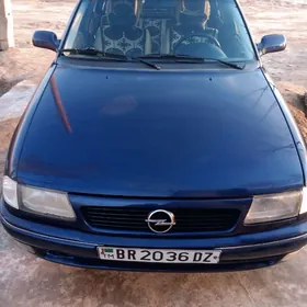 Opel Astra 1995