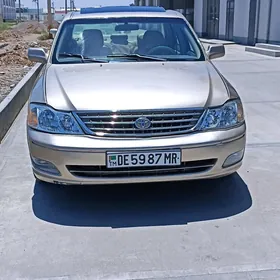 Toyota Avalon 2000