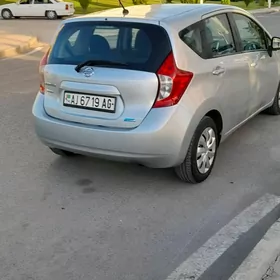 Nissan Versa 2013