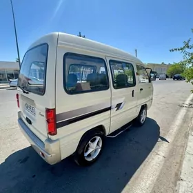 Daewoo Damas 2010