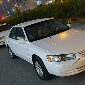 Toyota Camry 1997
