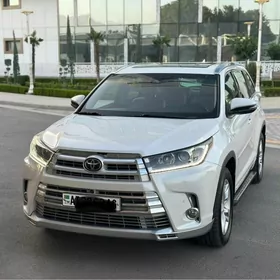 Toyota Highlander 2017