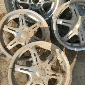 Diska r17