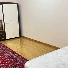Podwoyski 1 etaź 3komnat