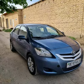 Toyota Yaris 2008