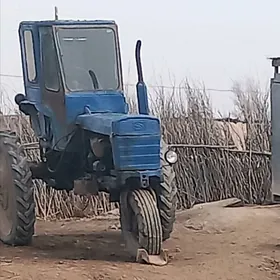 MTZ T-28 1982