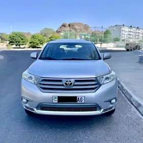 Toyota Highlander 2012