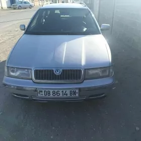 Skoda Octavia​ 2000