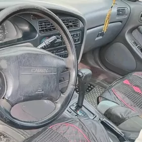 Toyota Camry 1993