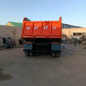 Kamaz 6520 2012