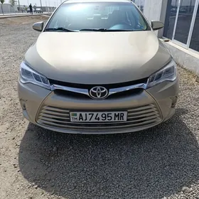 Toyota Camry 2017