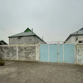 Satlyk jaý büzmeýin