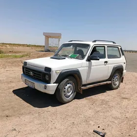 Lada Niva 2010