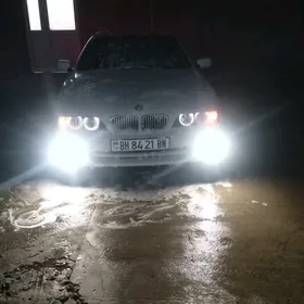 BMW E39 2002