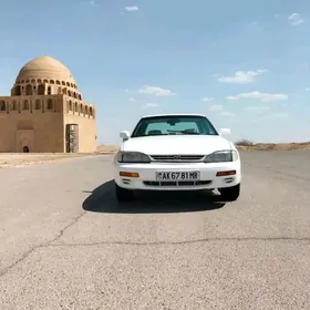 Toyota Camry 1993