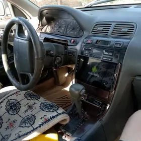 Nissan Cefiro 1994