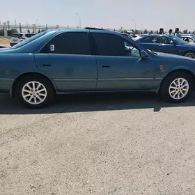 Toyota Camry 2001