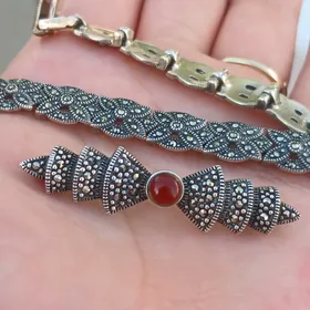 Kűmůsh broshka bn braslet