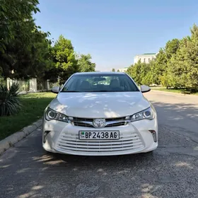 Toyota Camry 2017