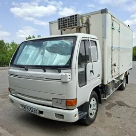 Mitsubishi Canter 1993