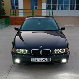BMW E39 1999