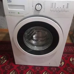 стиральная машинка Беко ,