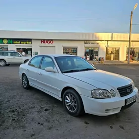 Kia Optima 2005