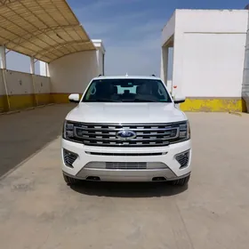 Ford Expedition 2021